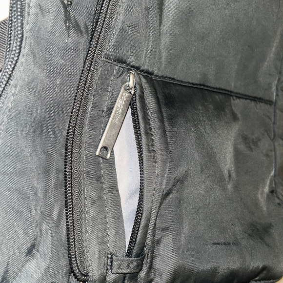 WOT BAGGALLIN hobo purse cross body smoke-free, look at pictures, - Picture 2 of 10